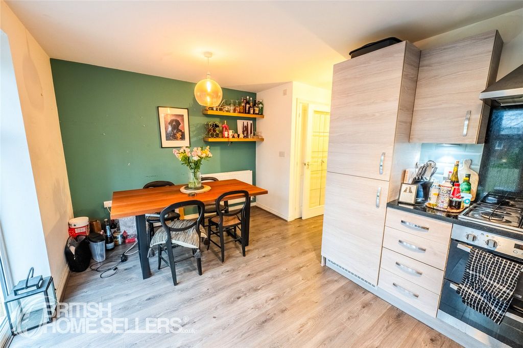 Property photo 3 of 18 Picture No. 09