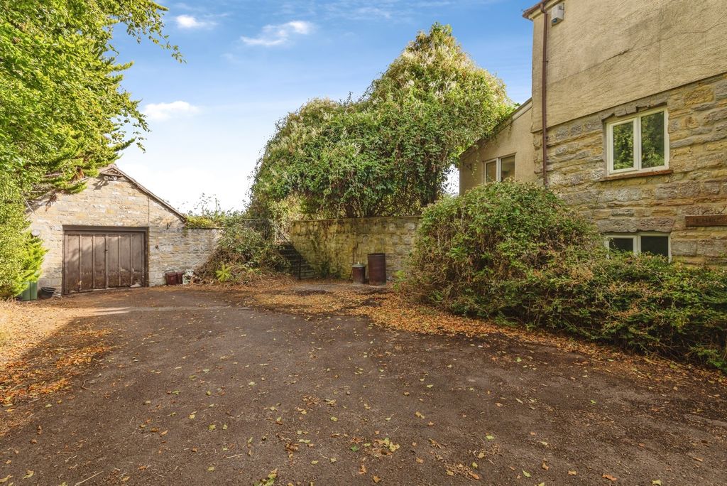 Property photo 2 of 19 Pbox-Img.Jpg