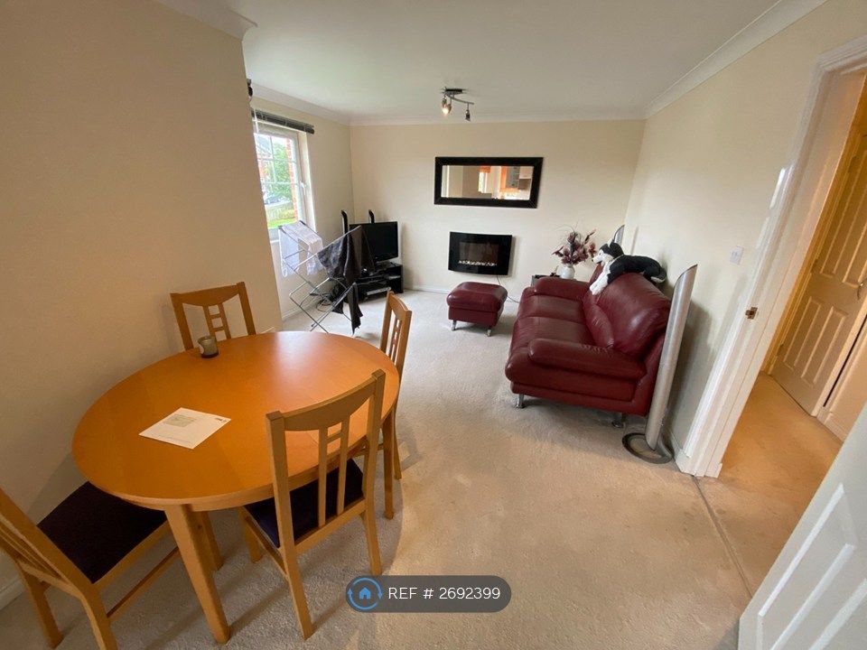 Property photo 3 of 8