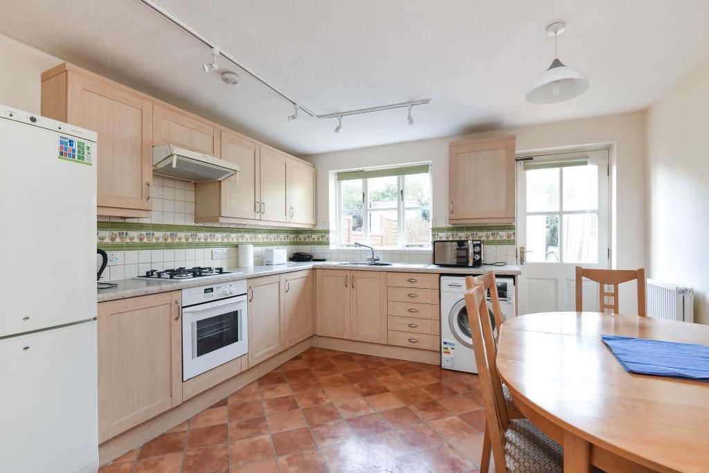 Property photo 2 of 9 Kitchen View