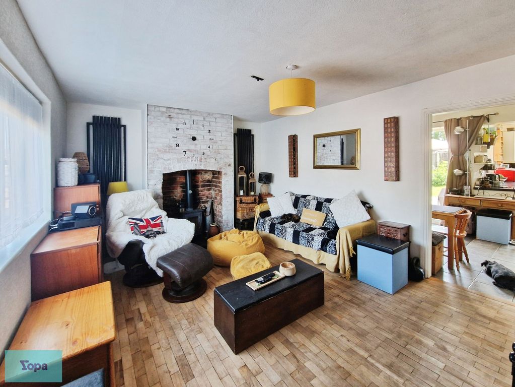 Property photo 3 of 25 3Df8Ae2A-1000123912