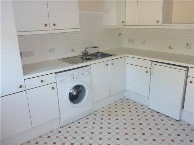 Property photo 3 of 9 Photo 3