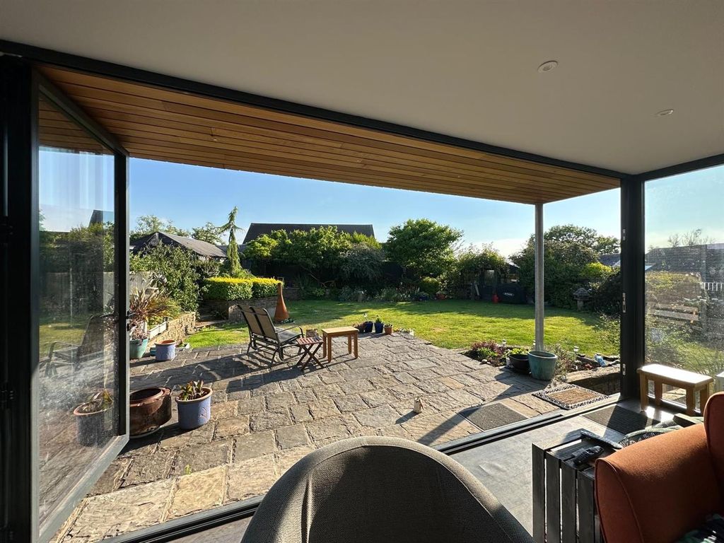 Property photo 1 of 30 Maple Heights,..Jpg