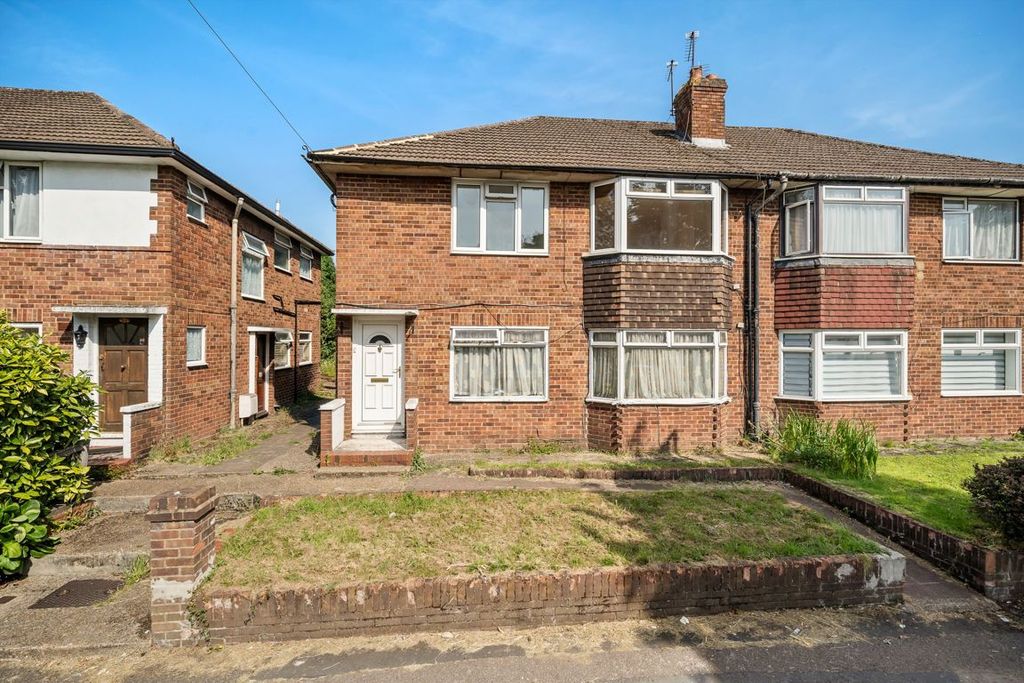 Property photo 1 of 7