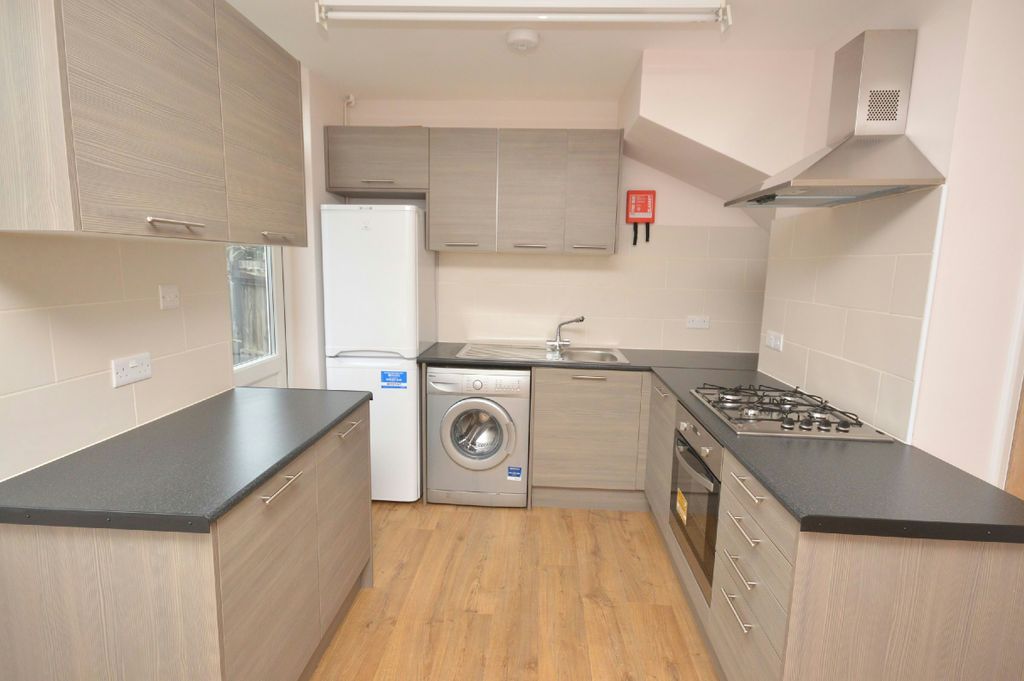 Property photo 2 of 10 Kitchen Area Extra Photo