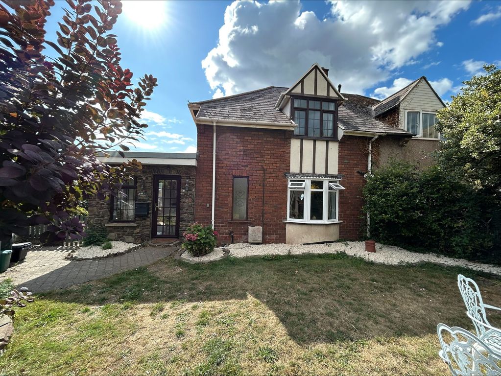 Property photo 1 of 21