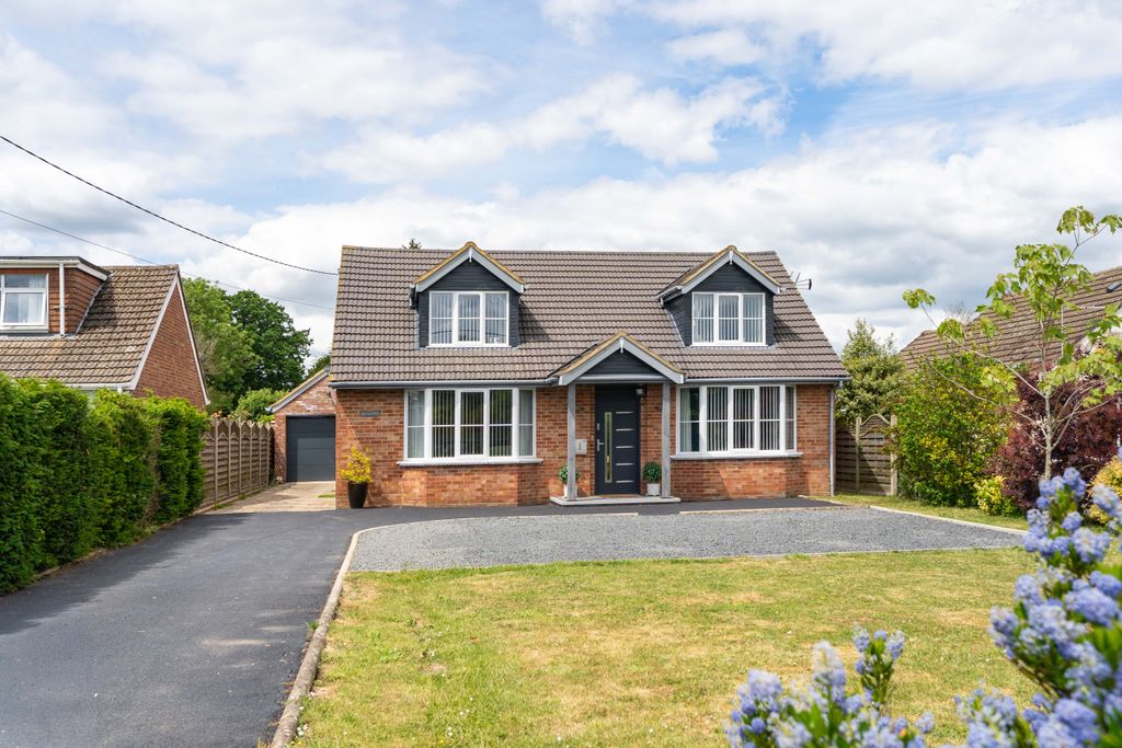 Property photo 1 of 19