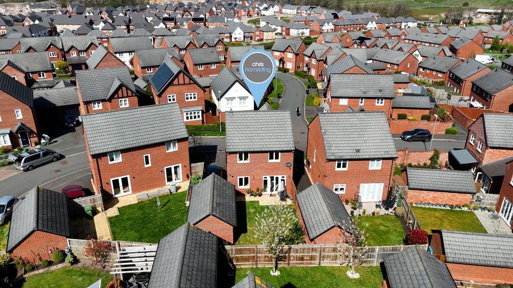 Property photo 3 of 36