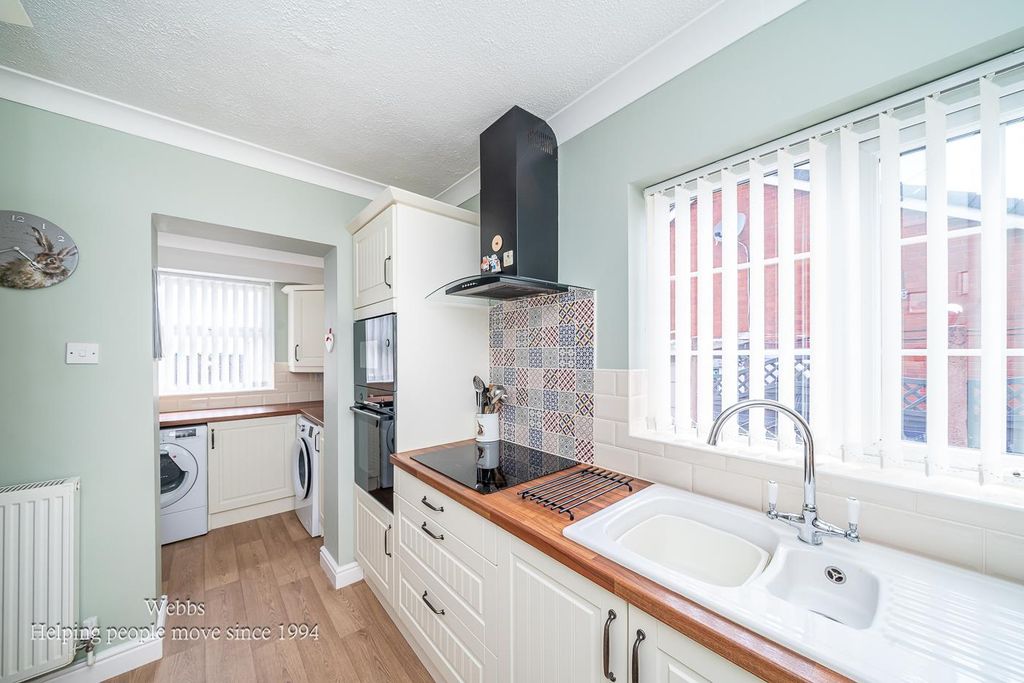 Property photo 3 of 22 Webbs-9.Jpg