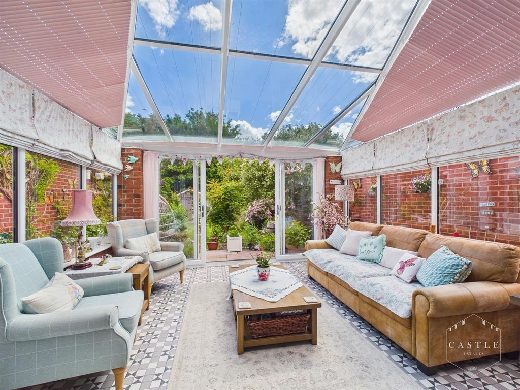 Property photo 3 of 34 Sun Room