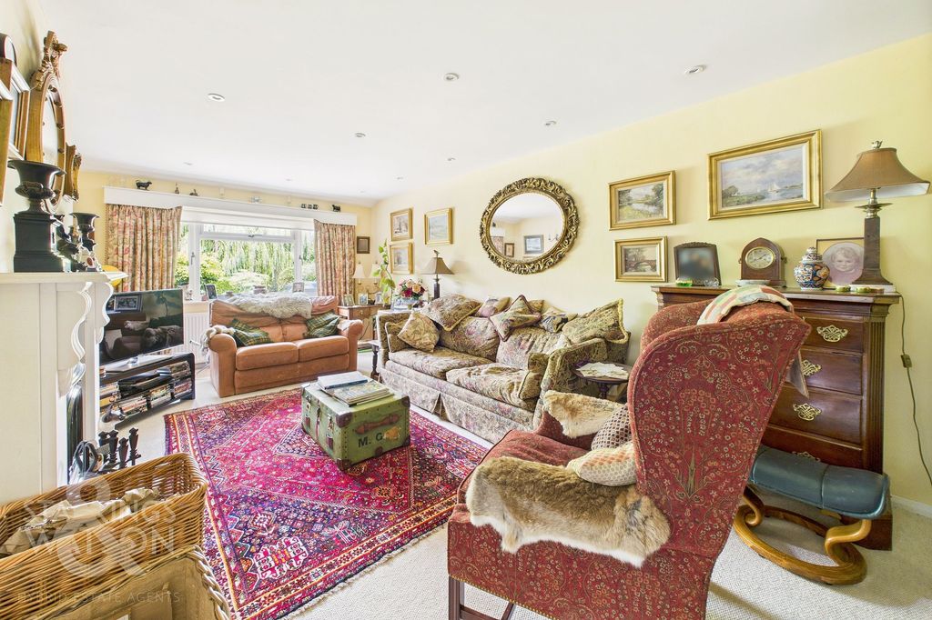 Property photo 3 of 30