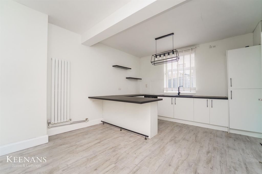 Property photo 2 of 14 1.Jpg