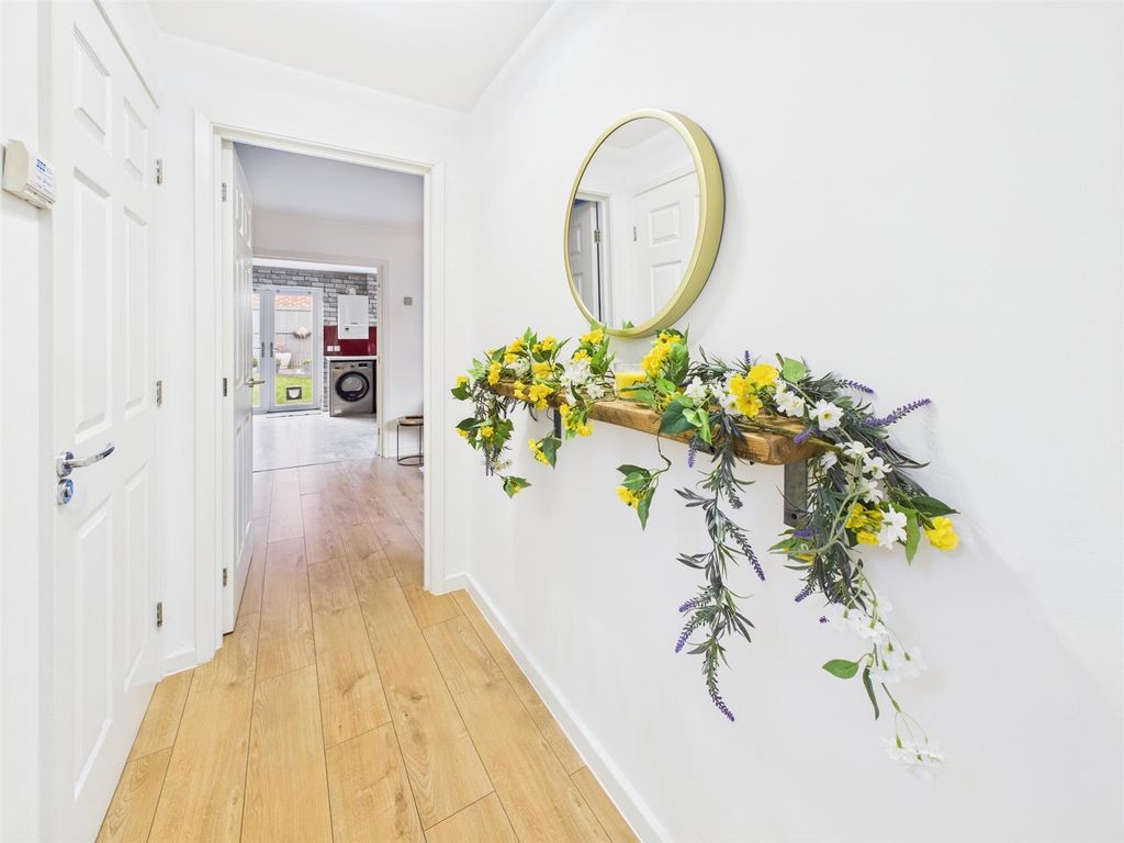 Property photo 3 of 48 Cam03844G0-Pr0378-Still002.Jpg