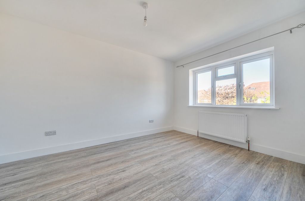 Additional image 11 of 5 bed semi-detached house for saleKellett Road, Upper Shirley, Southampton, Hampshire SO15