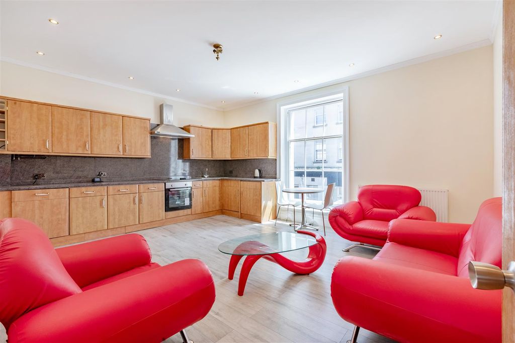 Property photo 1 of 9 Open Plan Living Room/Kitchen