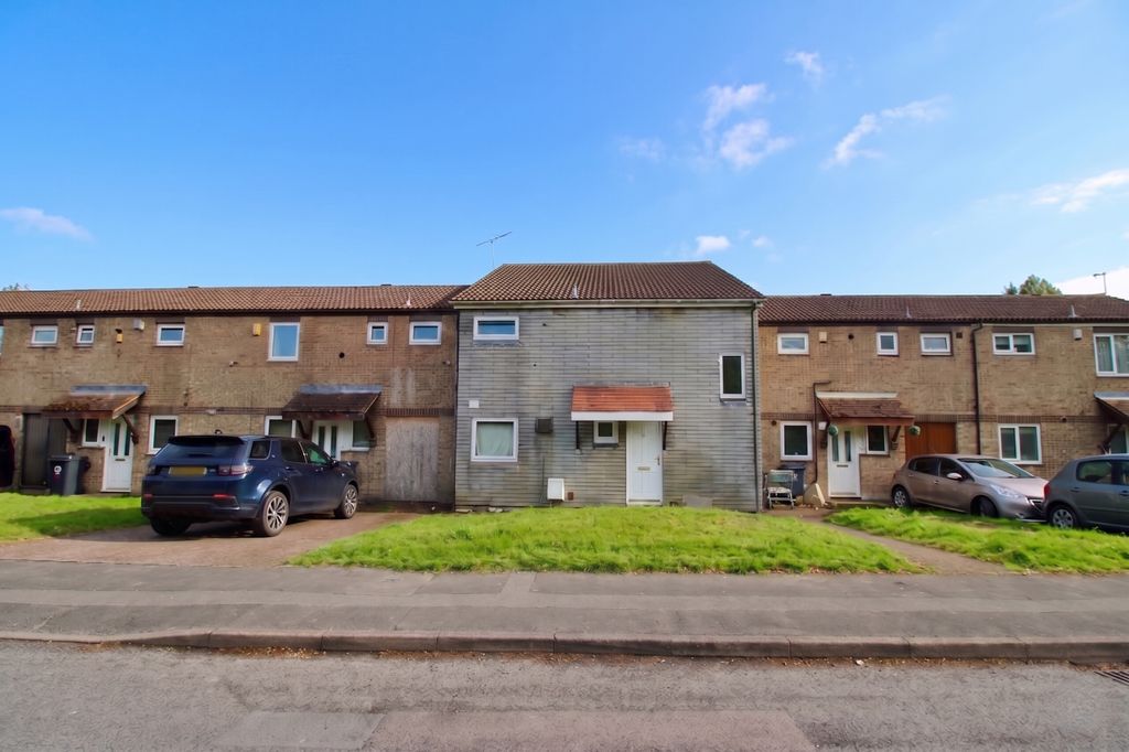 Property photo 1 of 11 Property Front