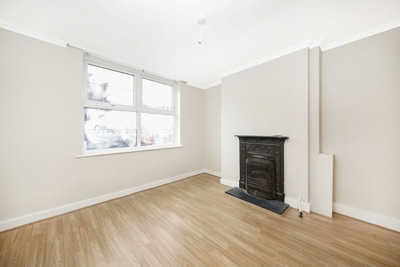 Property photo 1 of 7 1