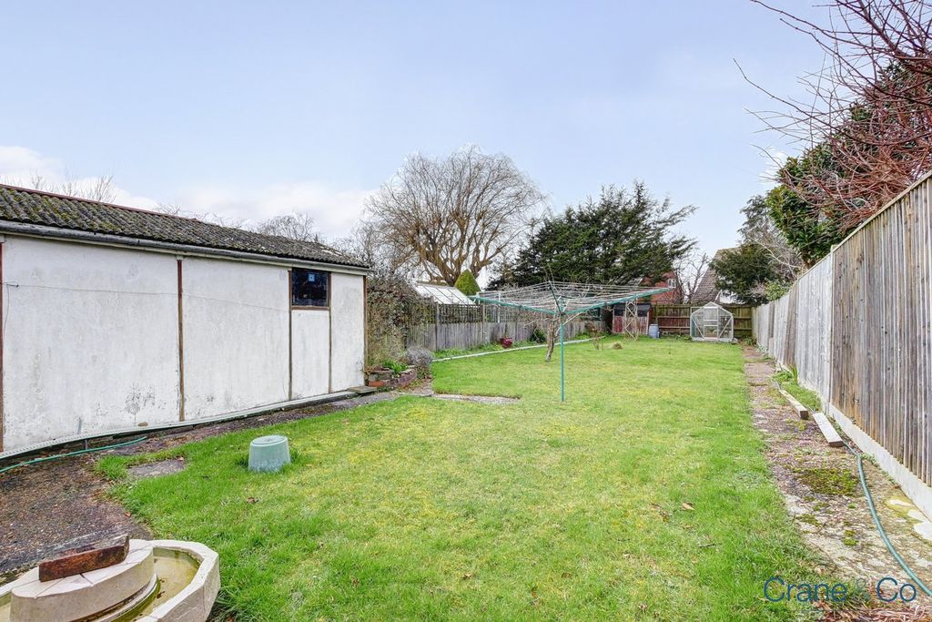 Property photo 2 of 19