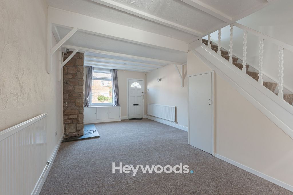 Property photo 3 of 25