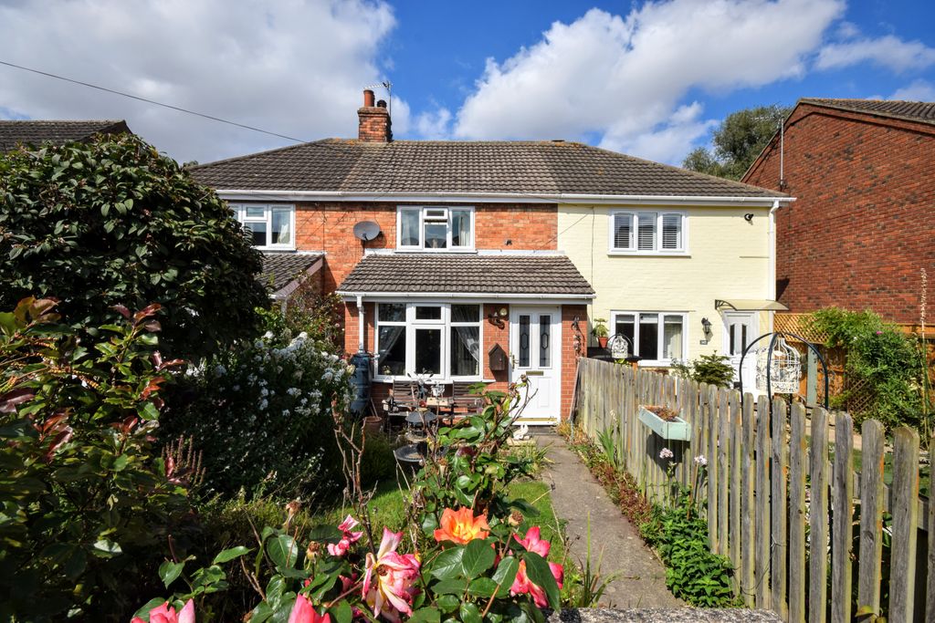 Property photo 2 of 14