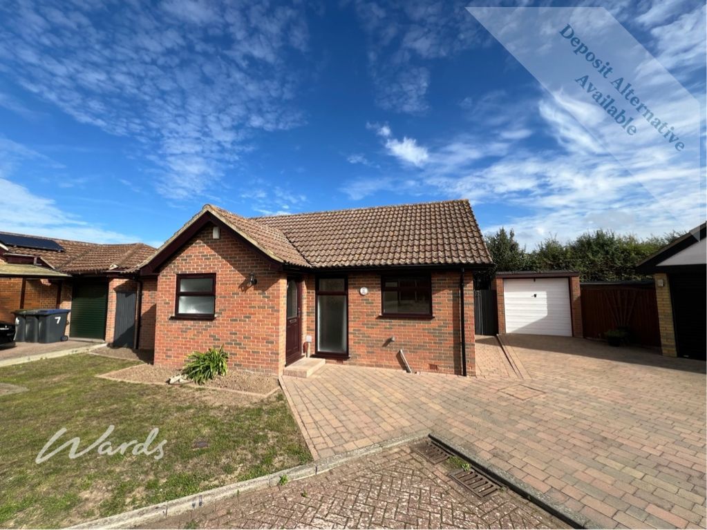 Property photo 1 of 10 5E7E2c8B-Front