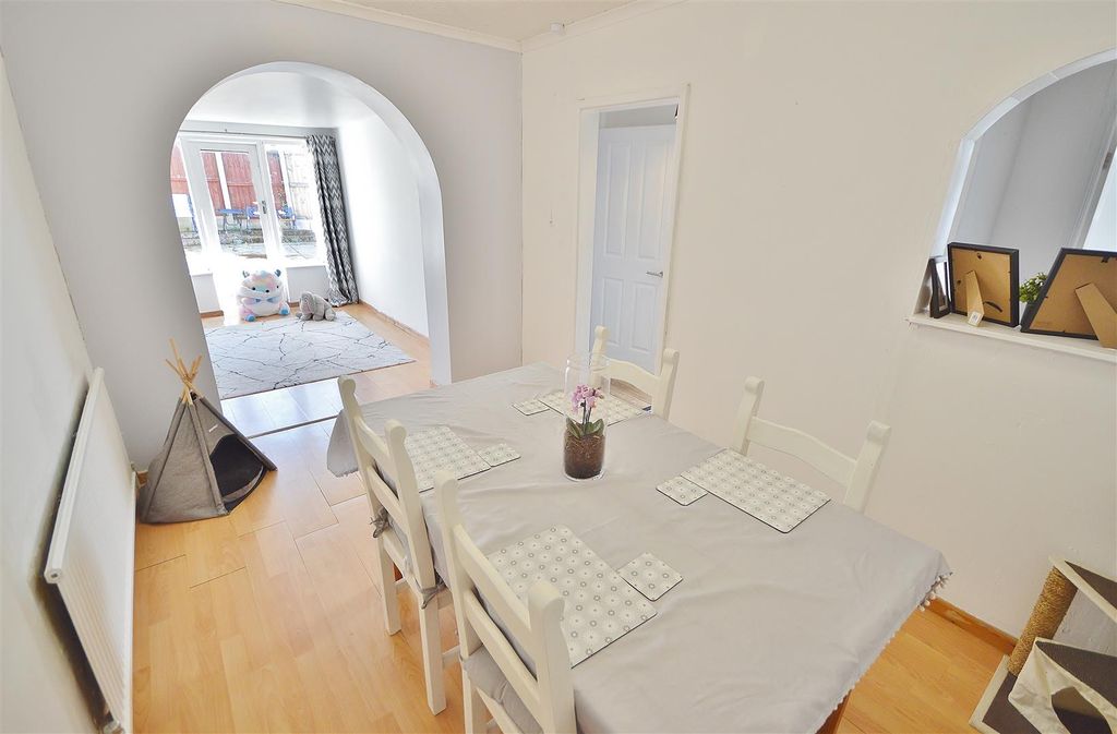 Property photo 2 of 13 Dining Room