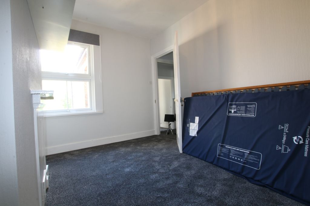 Property photo 2 of 6 Img_0138