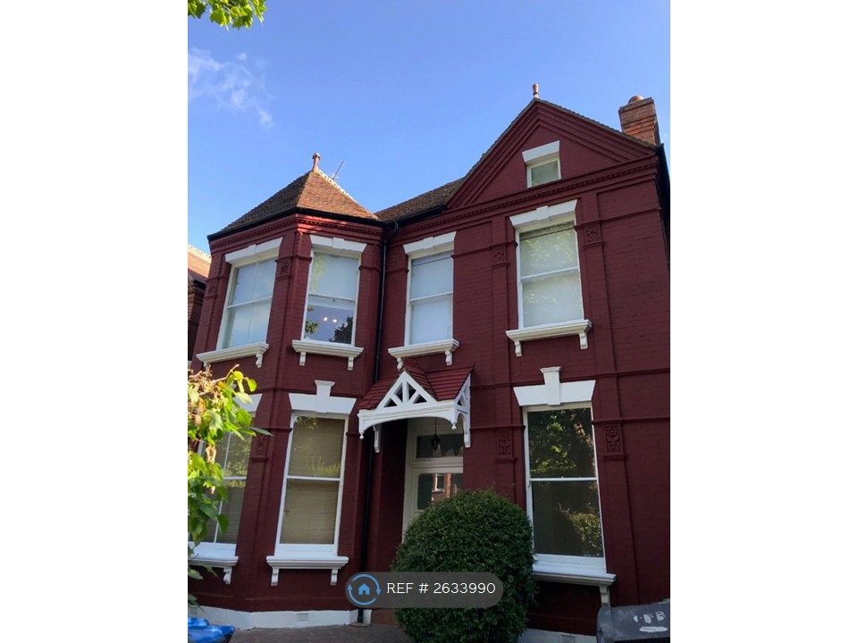 Property photo 1 of 12