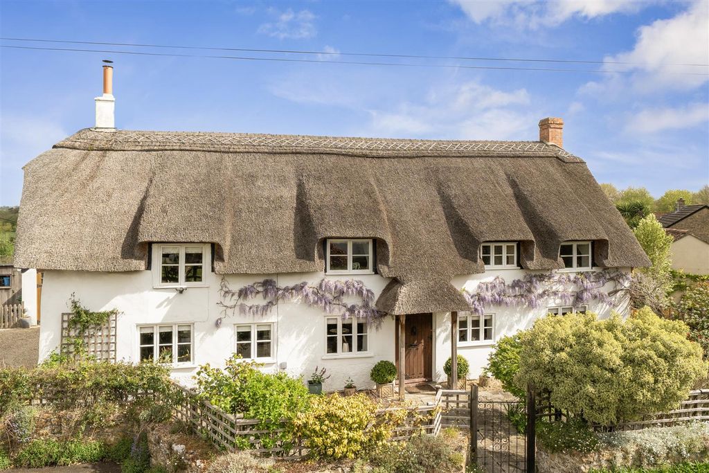 Property photo 1 of 23