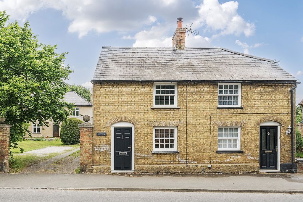 Property photo 1 of 12