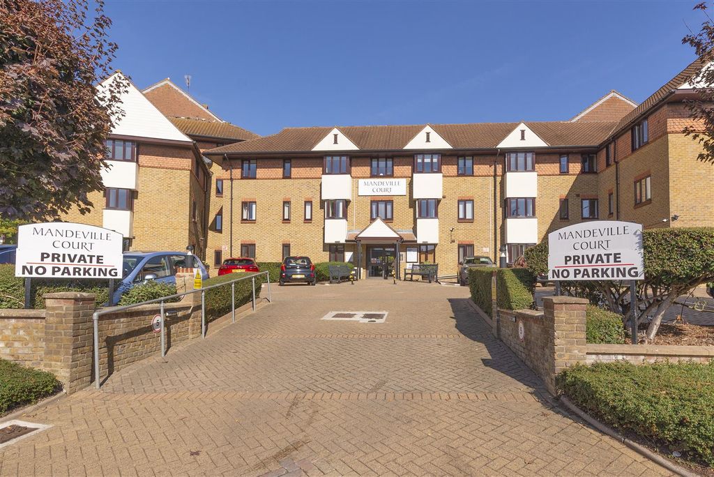 Property photo 1 of 14 01.