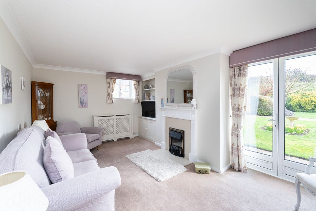 Property photo 2 of 13 Dsc00539