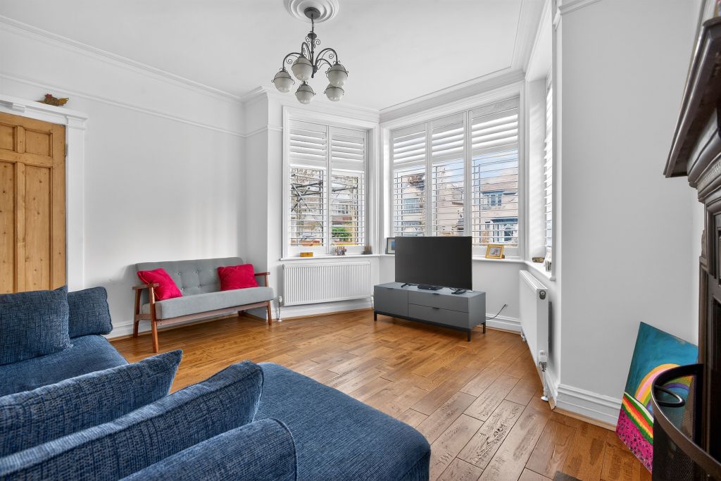 Property photo 3 of 17