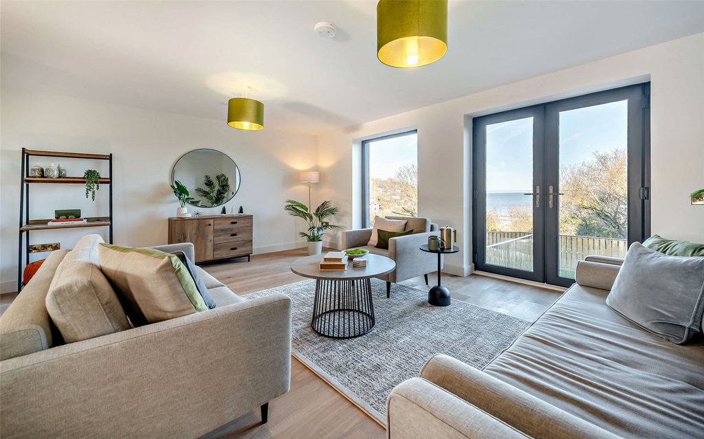 Property photo 1 of 24 Longshore Showhome