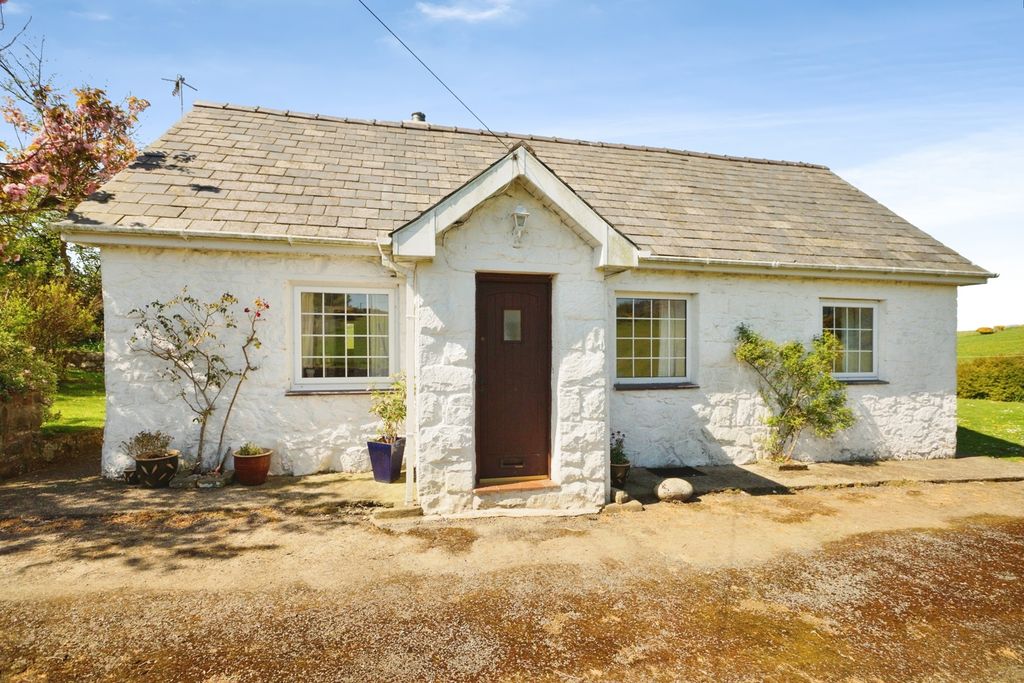Property photo 1 of 20 Pbox-Img.Jpg