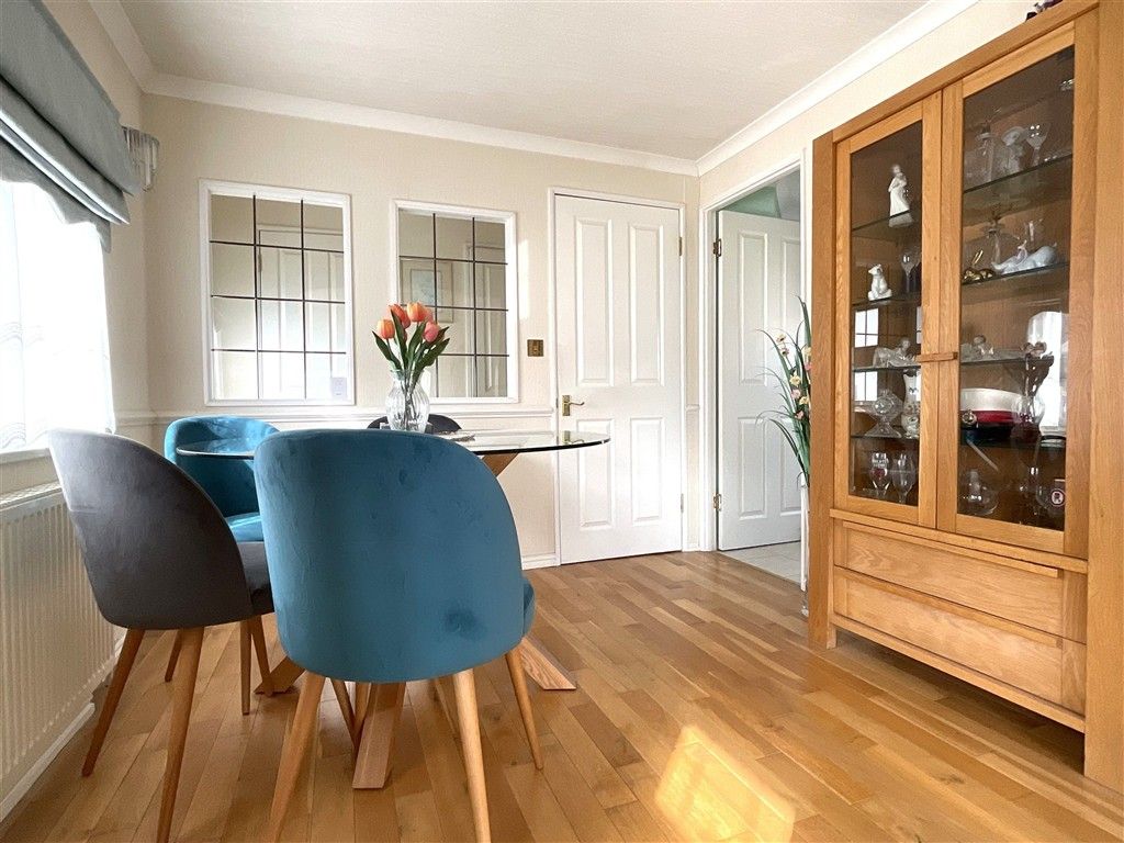Property photo 3 of 17 Dining Room