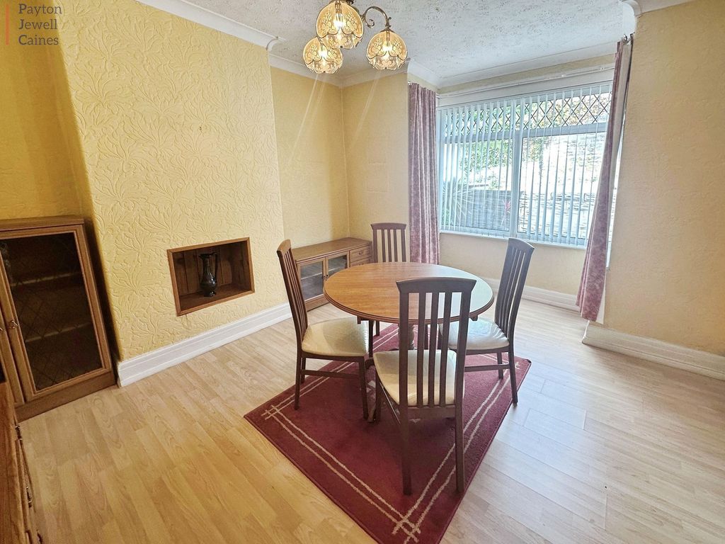 Property photo 3 of 10 Not Specified