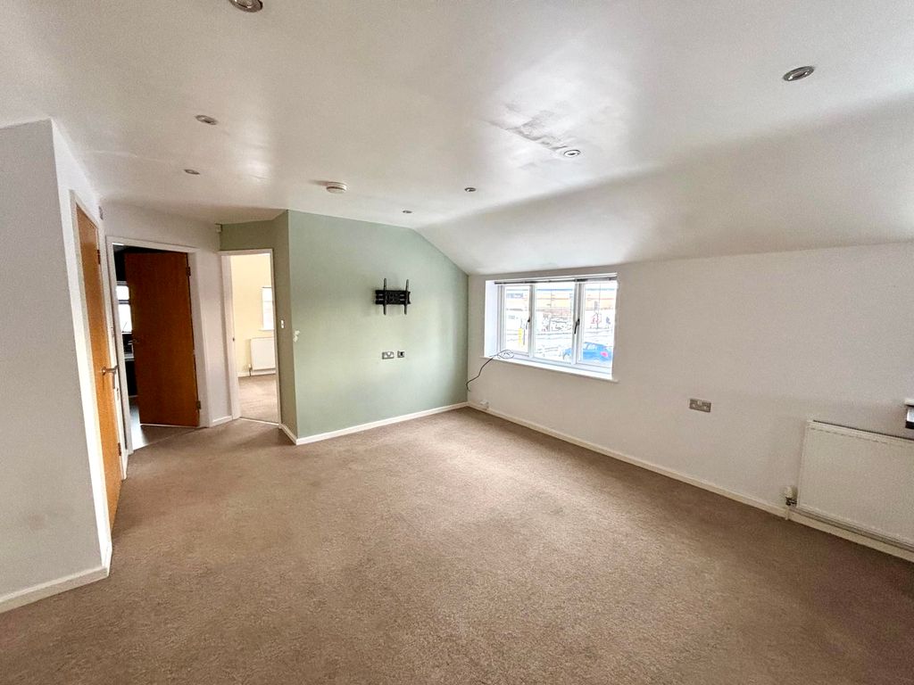 Property photo 3 of 5 Image