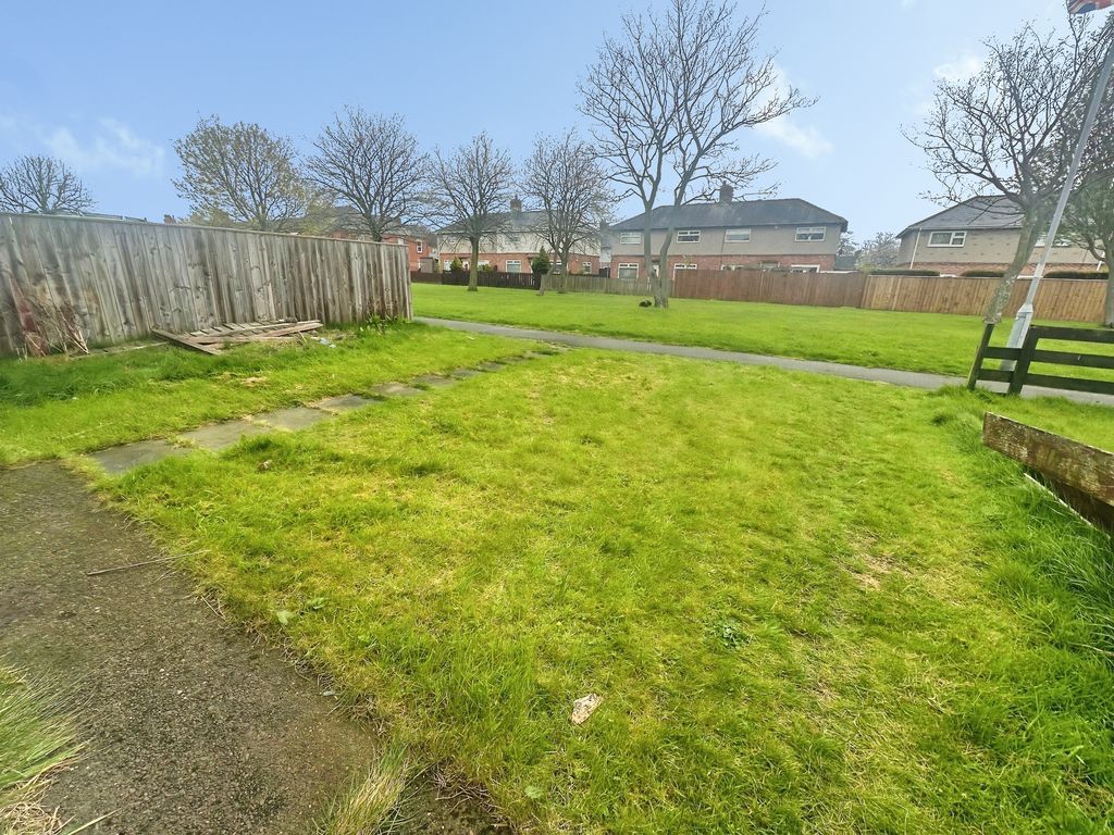 Property photo 3 of 10 Photo 10