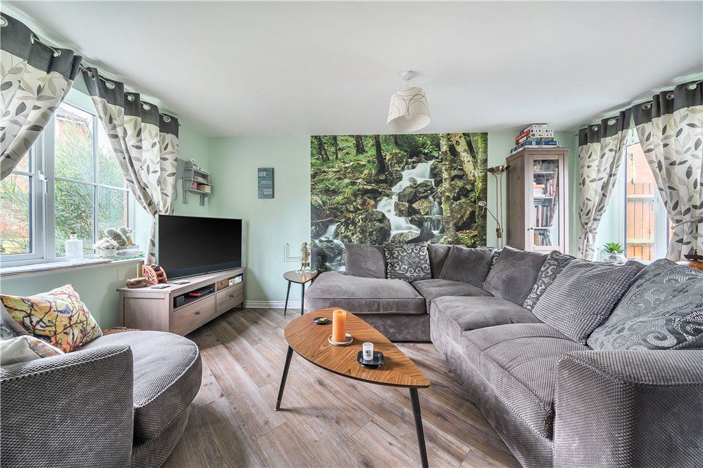 Property photo 2 of 15 Picture No. 04