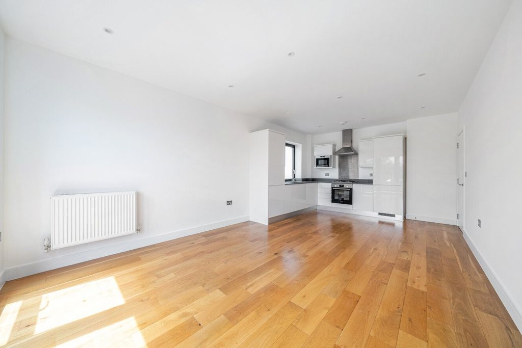 Property photo 2 of 16 Picture No. 04