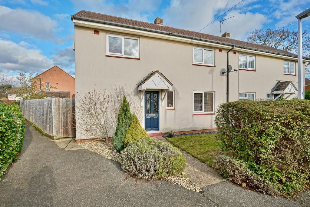 Property photo 1 of 12