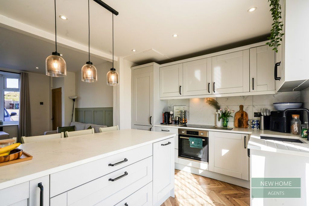 Property photo 3 of 18 Photo 11