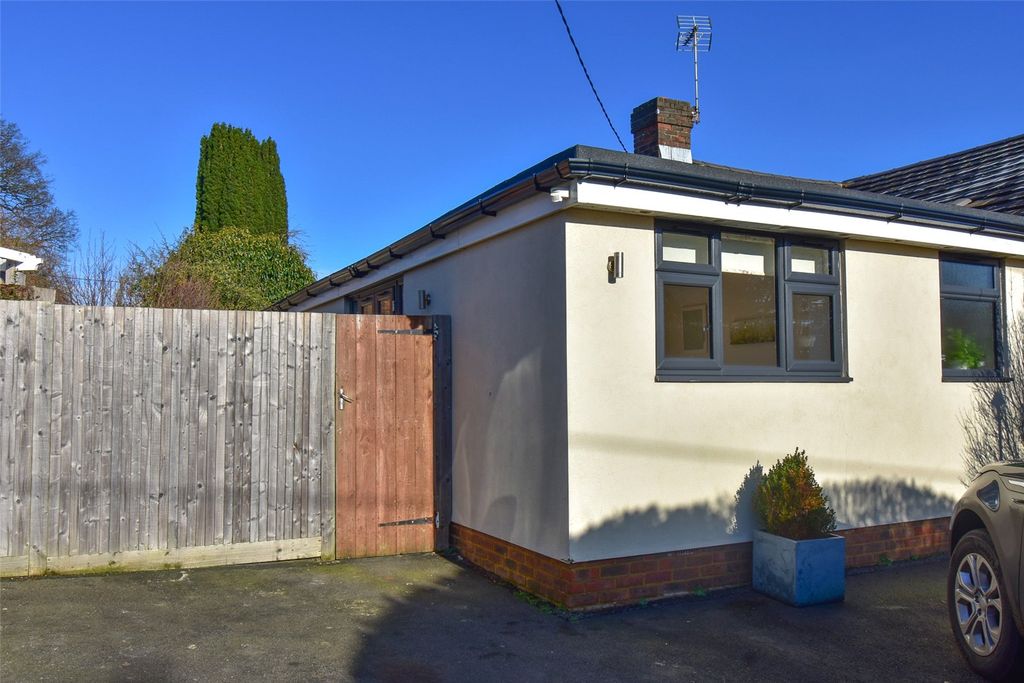 Property photo 1 of 9 Picture No. 08
