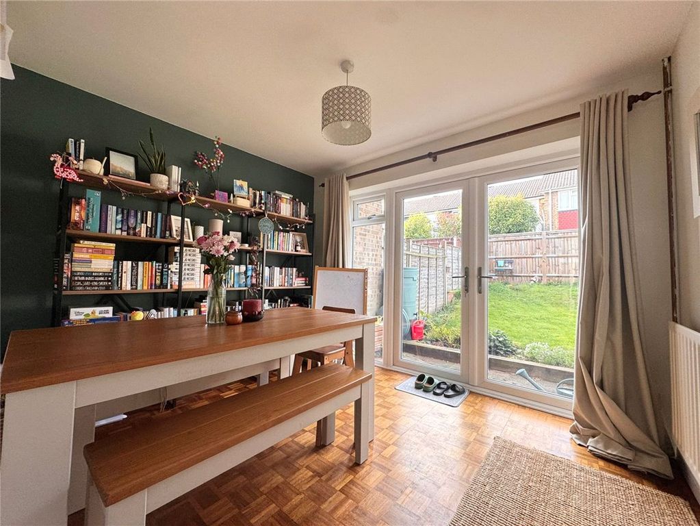 Property photo 3 of 16 Picture No. 05