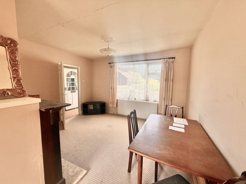 Property photo 3 of 17 Photo 11
