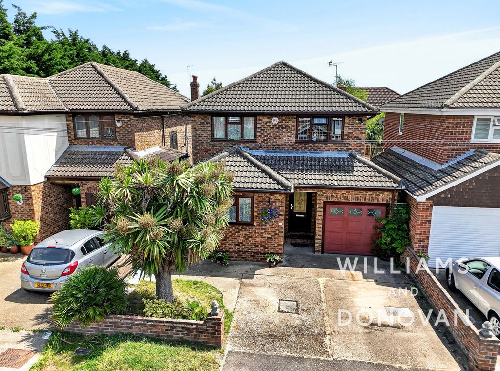 Property photo 1 of 25