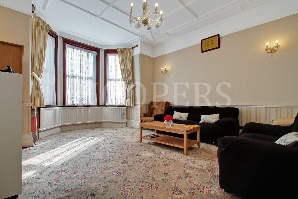 Property photo 2 of 16