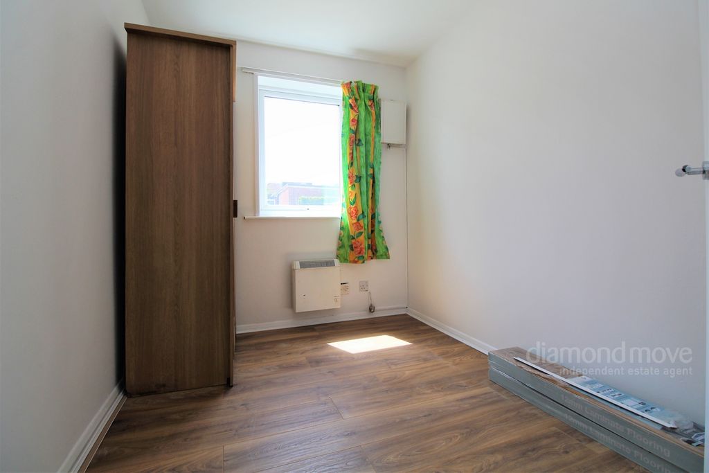 Property photo 3 of 7 Photo 3