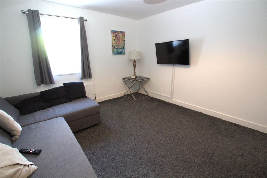 Property photo 1 of 8 Living Room Reverse .Jpg